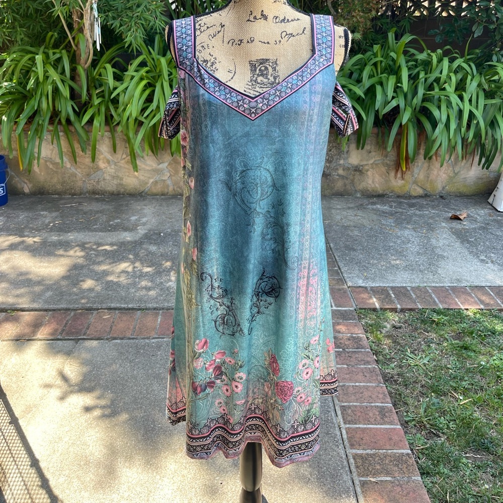 XL Women’s Dress Never Worn